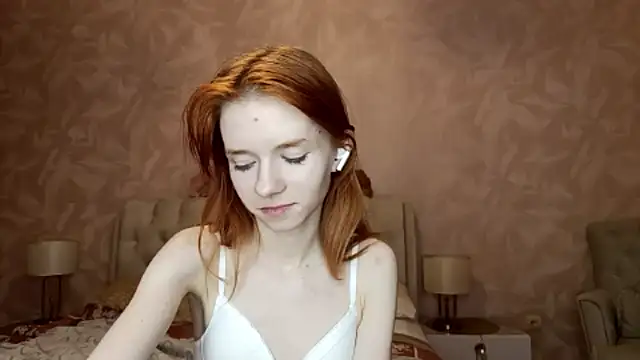 TarynPalek live sex cam