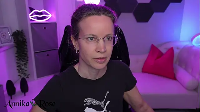 AnnikaRose's cam snapshot