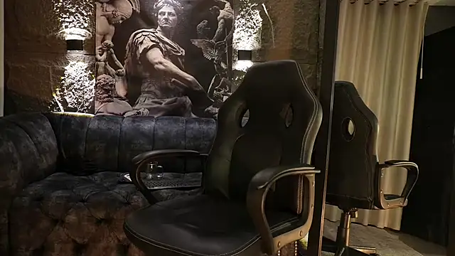 DannSaenz live sex cam