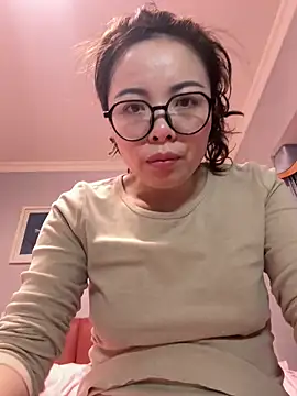 chick-888 live sex cam