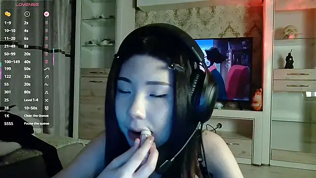 AprilOnilll's cam snapshot