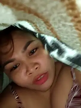 XXLorie_02's cam snapshot