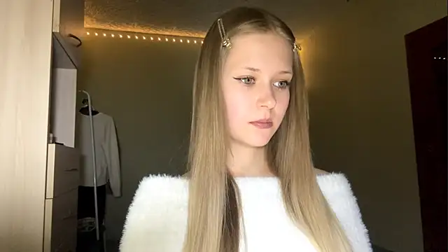 ZaidaSchwarten live sex cam