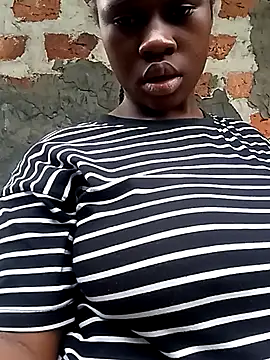 Sassy_boobs21's cam snapshot