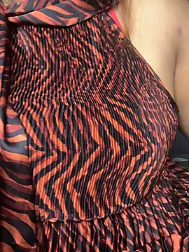 roasted_peanut's cam snapshot