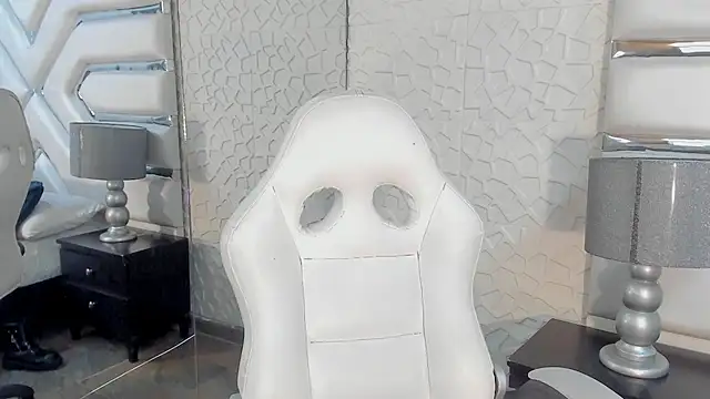 TatiLee's cam snapshot