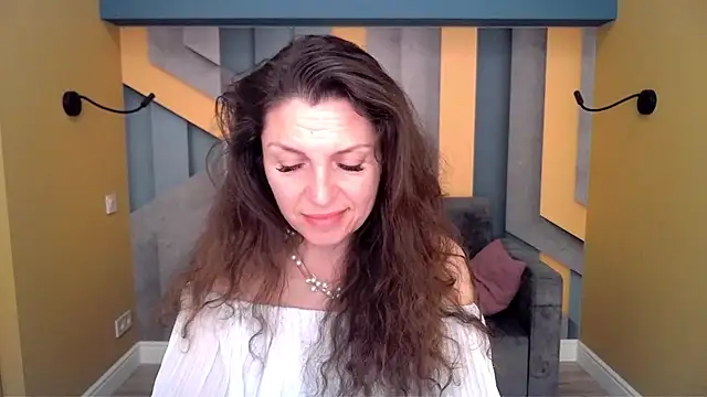 EllaLong live sex cam