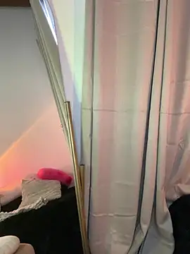 Mia_Volkova_'s cam snapshot