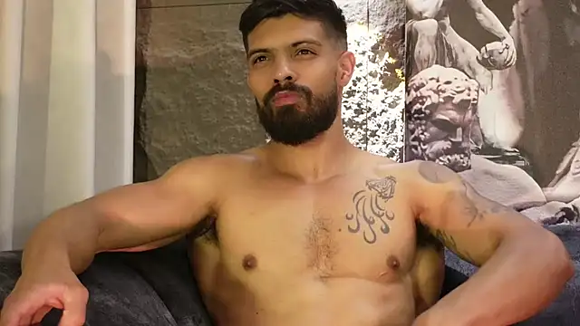 DannSaenz live sex cam