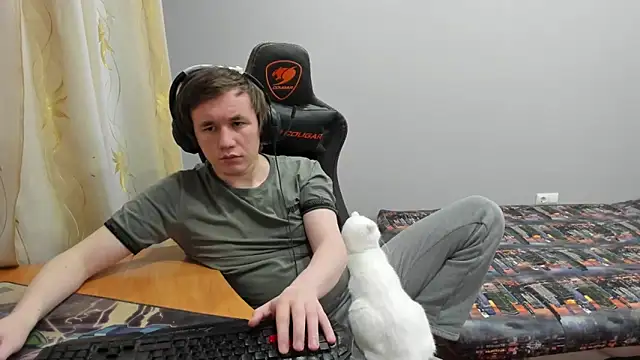 iliaskrislove live sex cam