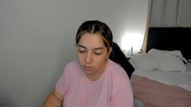 brithany_olson25 live sex cam