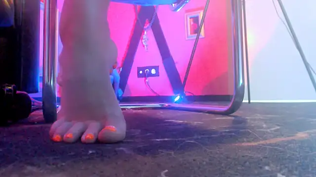 MonicaMaxwel's cam snapshot