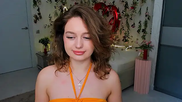 MiracleCurly live sex cam