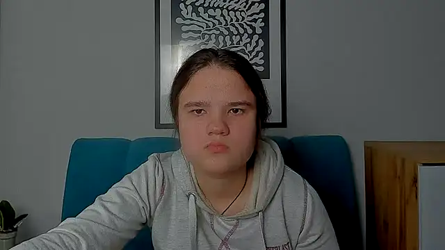 AdeleCruz live sex cam