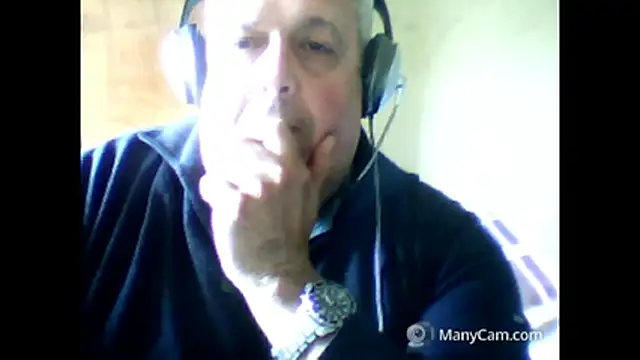 swichcassanesi live sex cam