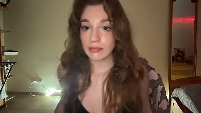 Alisa_baby_fox's cam snapshot