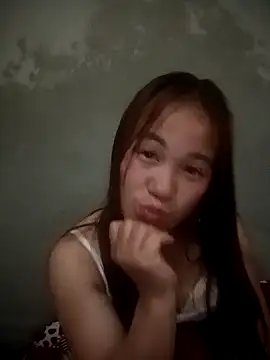 cutebobi's cam snapshot