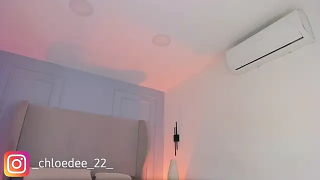 chloe_d live sex cam