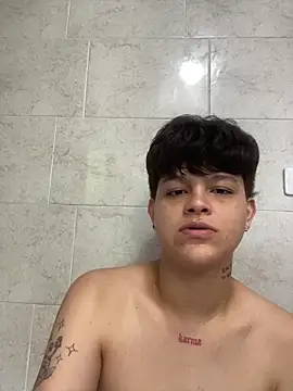 Tomoe_25 live sex cam