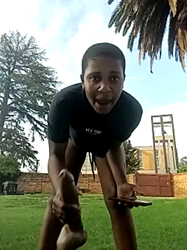 SexyMbali_01's cam snapshot