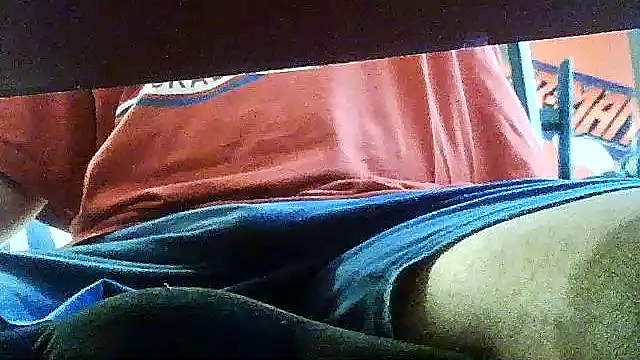 opreatiby's cam snapshot