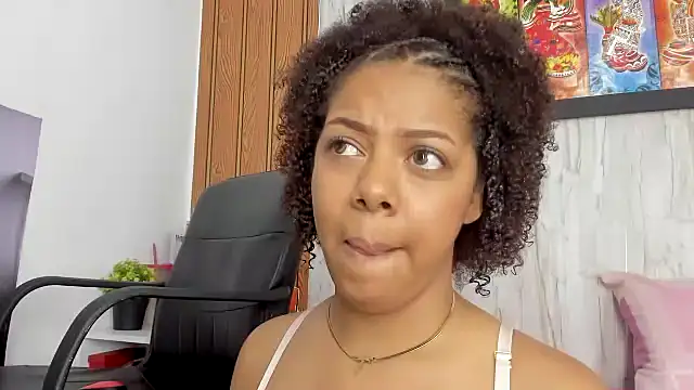 Alika01 live sex cam