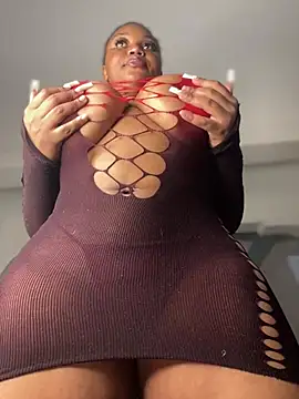 RoyalVibeXO live sex cam