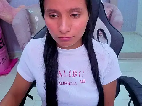 Cataleya23_a live sex cam