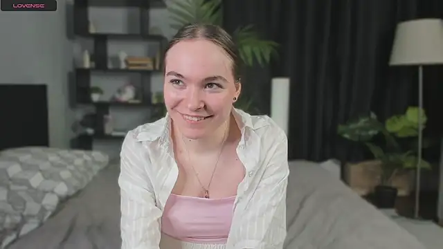 EunChesley's cam snapshot