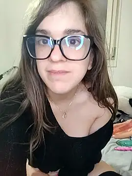 Miachan_LaGattinaVogliosa live sex cam