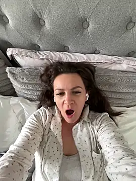 callmegoddessx's cam snapshot