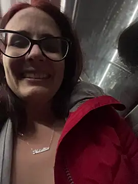 NataKitten live sex cam