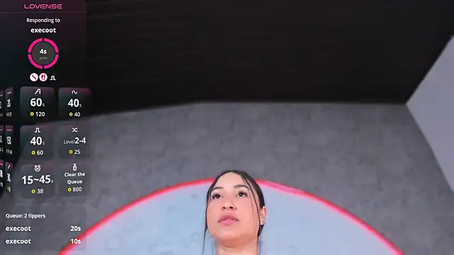 ReinaChloe live sex cam