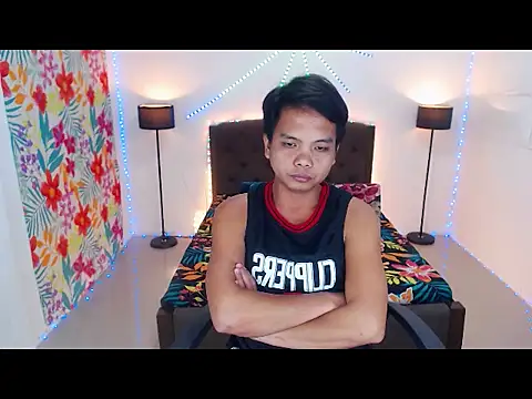 XExtraServiceManX's cam snapshot