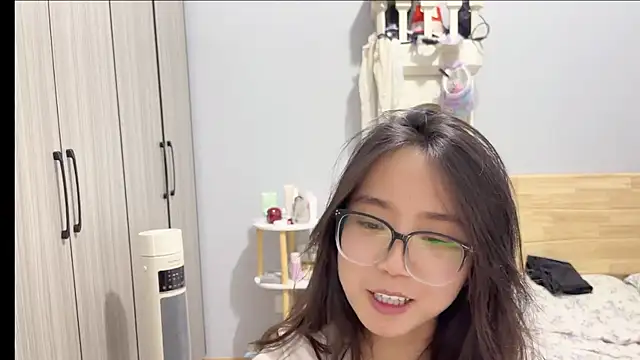 Hmm_0303 live sex cam