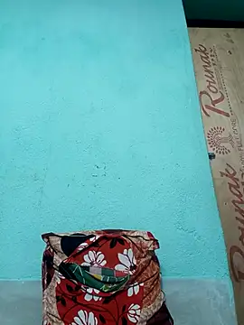 Shiva7070 live sex cam