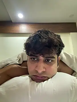 Vihaaanfucks's cam snapshot