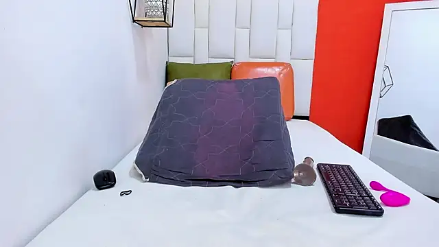 Demi_hot69's cam snapshot