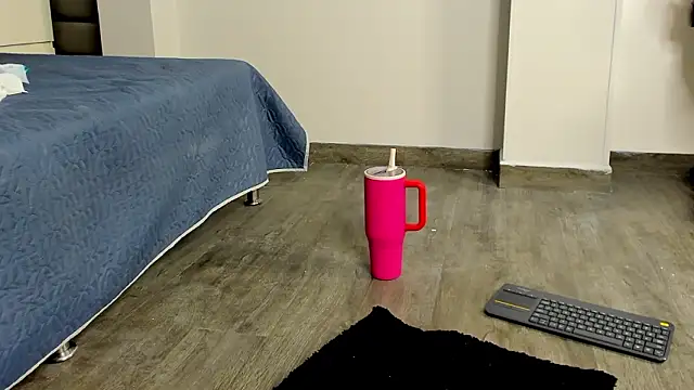 Madie__collins live sex cam