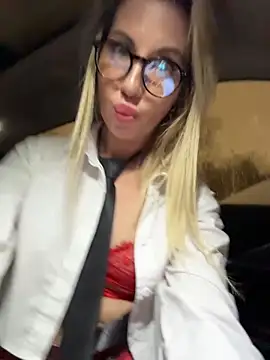 LisaMurr's cam snapshot