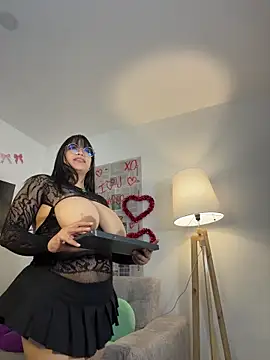 tati_reyess's cam snapshot