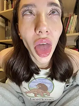 BallerinaCappuccino_'s cam snapshot