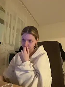 MaryHiggins's cam snapshot