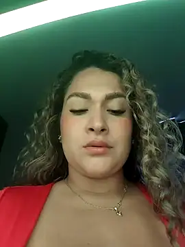 Sara_smiiith211's cam snapshot