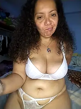 Gorditacarlota's cam snapshot