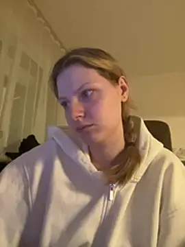 MaryHiggins's cam snapshot