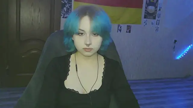 LeisaHopperstad's cam snapshot