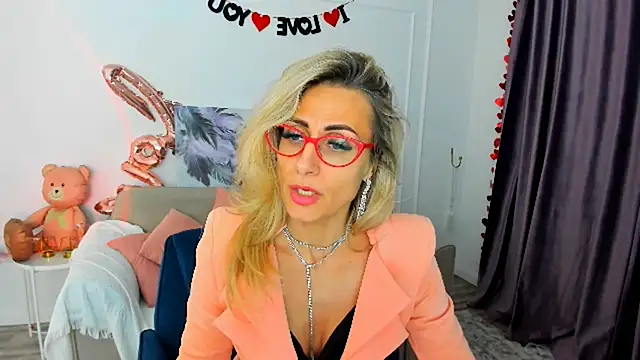 MuseOfStage's cam snapshot