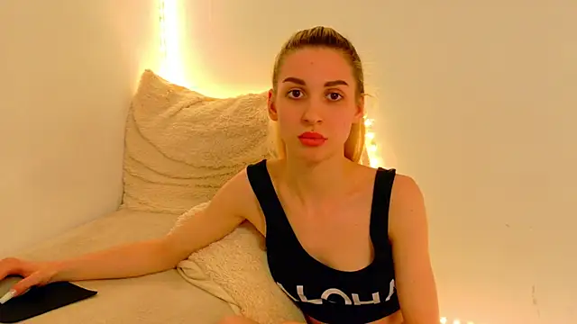 Sia_a's cam snapshot