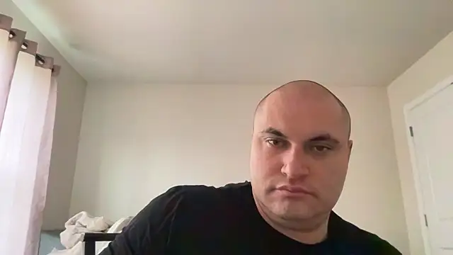 SluggishChase99 live sex cam